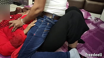 Quan hệ tình dục milf nóng bỏng nhất